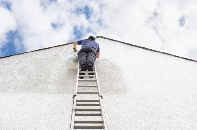 Peinture extérieure à Méré — façades et ravalement